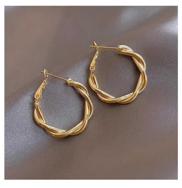 Hooped Earrings to Stack Collection