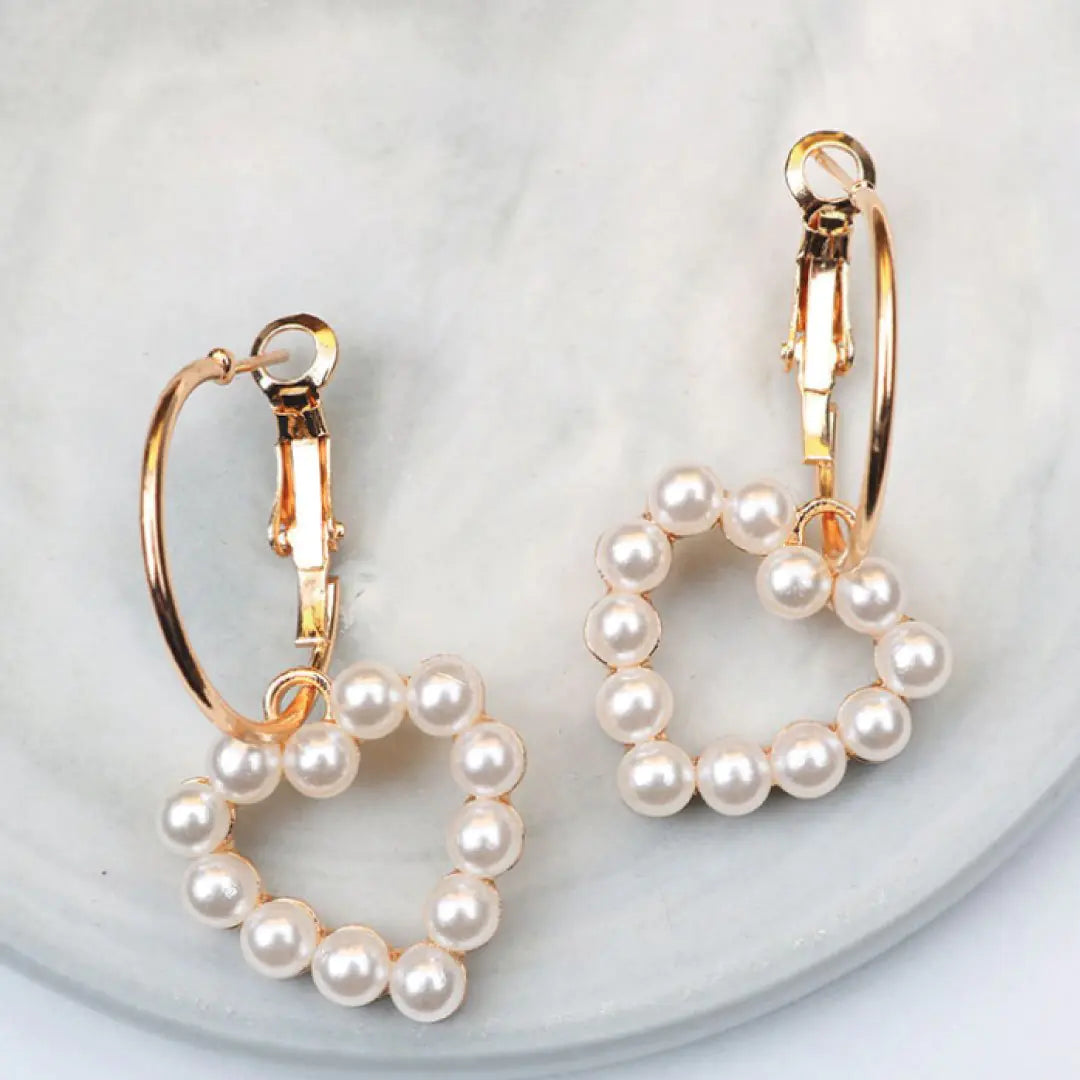 Kelly Pearl Earrings by Lilaara