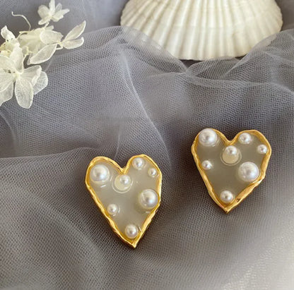 French Retro Pearl Earrings